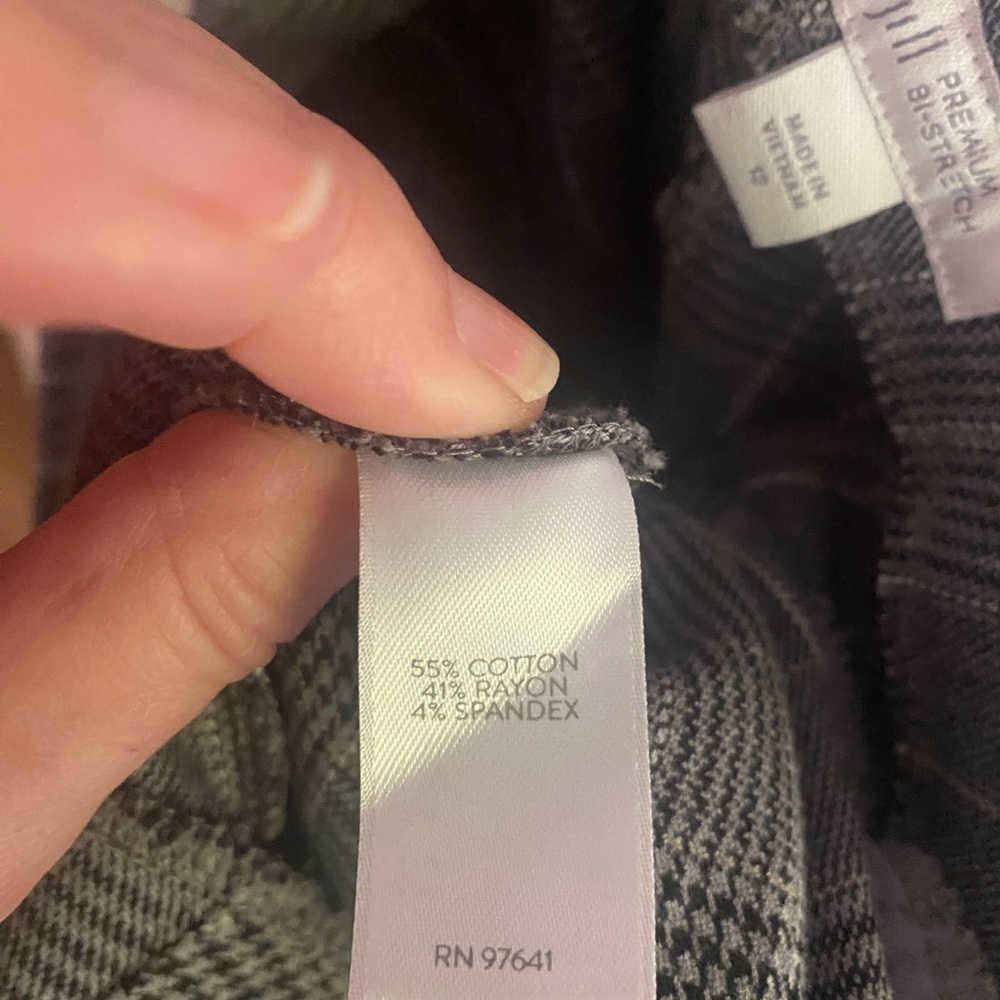 JJILL black/grey plaid ankle pants, size 12